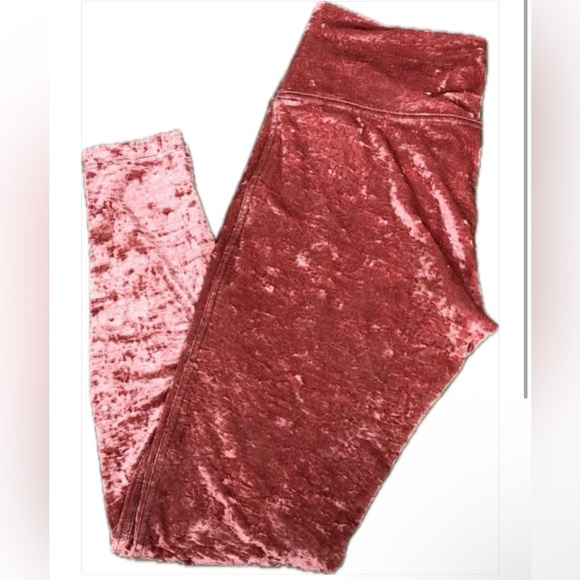 Lululemon Wunder Lounge HR Velvet *Limited Edition* Size 12 in Soft Cranberry - Picture 7 of 8